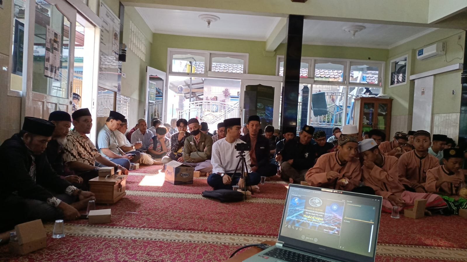 Pengajian Ahad Pagi PCM Klojen : Al-Qur’an Jadi Kunci Membangun Keluarga Bahagia