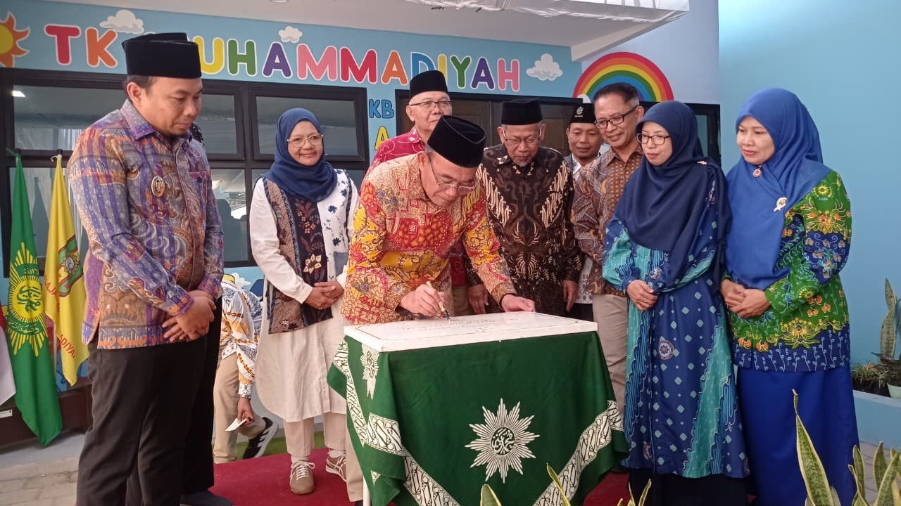 Resmikan Gedung Sekolah Muhammadiyah, Begini Pesan Penasihat Presiden